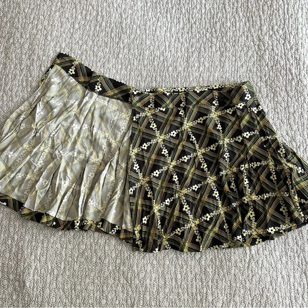 Urban Outfitters Floral Plaid Schoolgirl Grunge Pleated Wrap Mini Skirt Size S